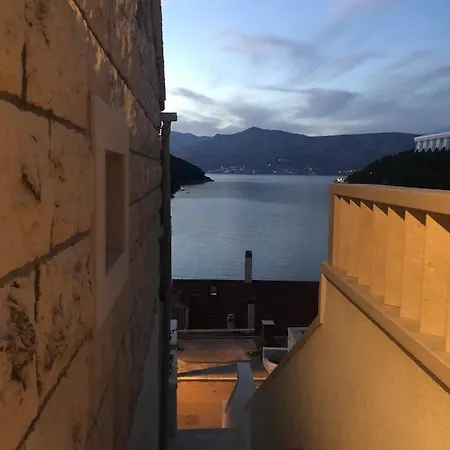 With Wifi Pucisca, Brac - 11416 Apartment Pucisca