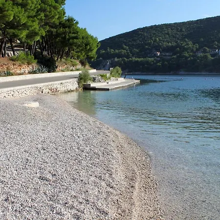 With Wifi Pucisca, Brac - 11416 Apartmán Pucisca