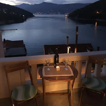 With Wifi Pucisca, Brac - 11416 Apartmán Pucisca